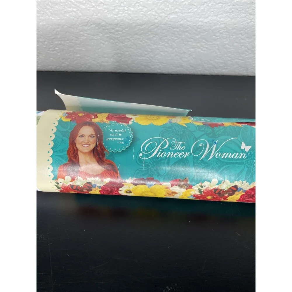 Pioneer Woman Sweet Rose Non adhesive Shelf Liner